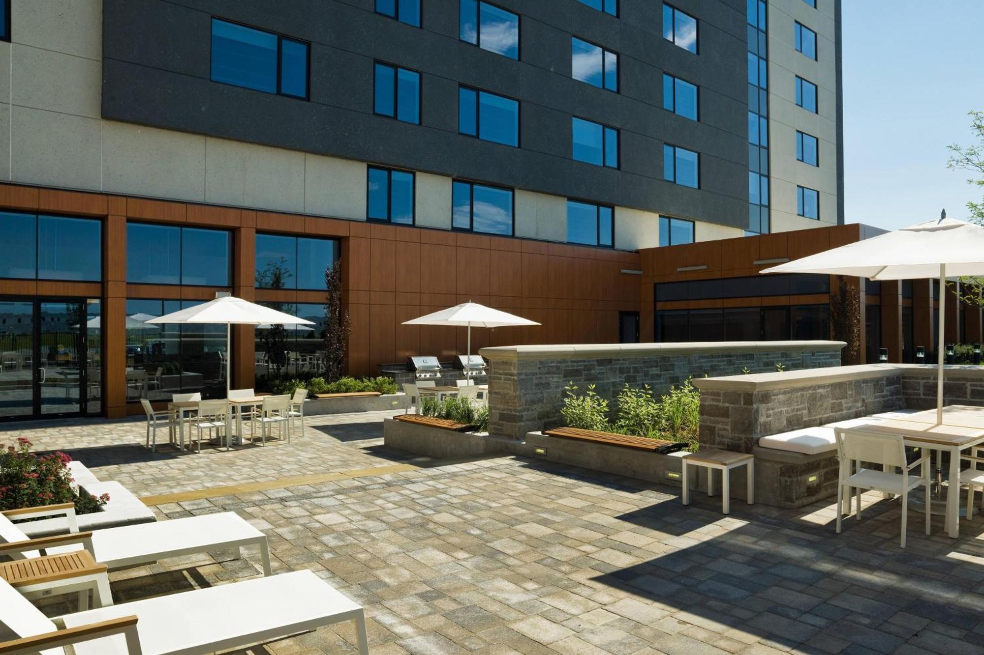 Element Vaughan Southwest Екстер'єр фото